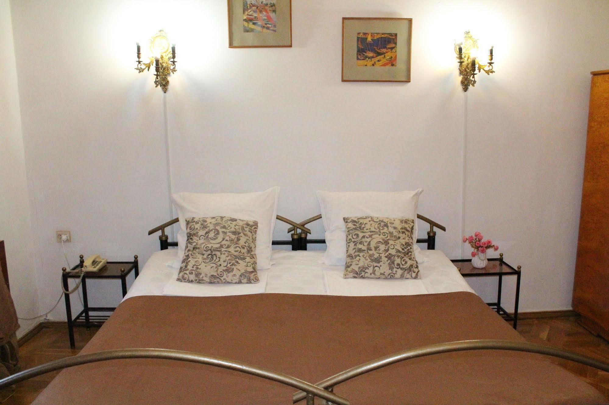 Classic Hotel Tbilisi Eksteriør billede
